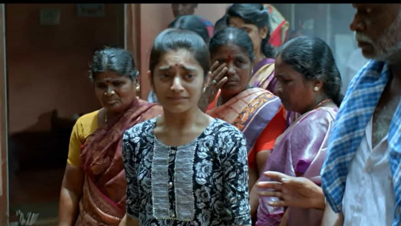 ఆనేగడ్డ అనే ప్రాంతంలో జరిగే వరుస ఘోర హత్యల చుట్టూ ఈ చిత్ర కథ తిరుగుతుంది. బాధితులపై విచిత్రమైన సంకేతాలు వదిలివెళ్లే ఒక సైకోపాథిక్ సీరియల్ కిల్లర్‌ను పట్టుకోవడానికి ఇన్‌స్పెక్టర్ సీతారామ్ రారంగంలోకి దిగుతాడు. ఈ క్రైమ్ కేస్ ఇన్వెస్టిగేషన్‌తో పాటు చాలా ఏళ్లుగా దూరమైన తన అక్కతో మళ్లీ కలవాలనే కథానాయకుడి వ్యక్తిగత సంఘర్షణ, ఎమోషనల్ ట్రాక్ ప్రేక్షకులను కథలోకి మరింతగా లీనం చేస్తాయి.