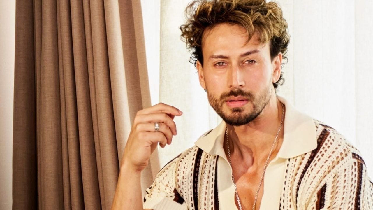 Tiger Shroff: బాలీవుడ్ హీరో టైగర్ ష్రాఫ్ కారుపై కాల్పులు.. దాడి చేసింది ఎవరంటే?