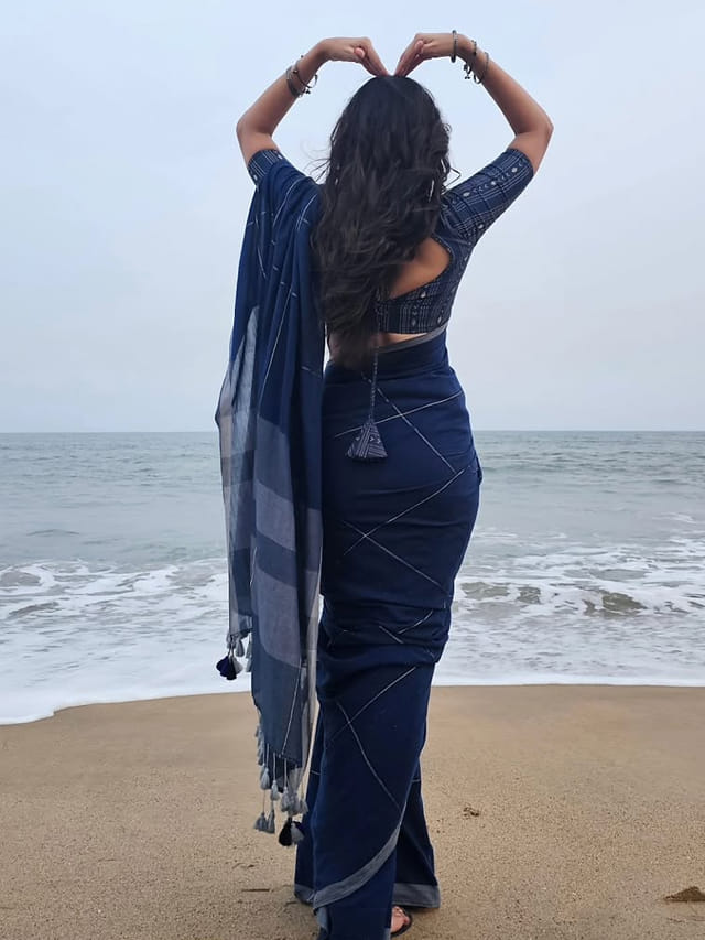 లక్షల జీతం వదిలి సినిమాల్లోకి.. స్టార్ హీరోలతో బ్లాక్ బస్టర్ హిట్స్