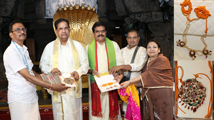 తిరుమల శ్రీవారికి భారీ విరాళం.. బంగారు లాకెట్, ముత్యాల హారం..