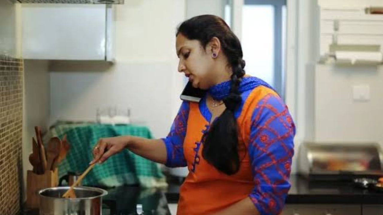 కుక్ ను ఇందుకోసమే పెట్టుకున్నా.. బెంగళూరు మహిళ షాకింగ్ రీజన్.. పోస్ట్ వైరల్